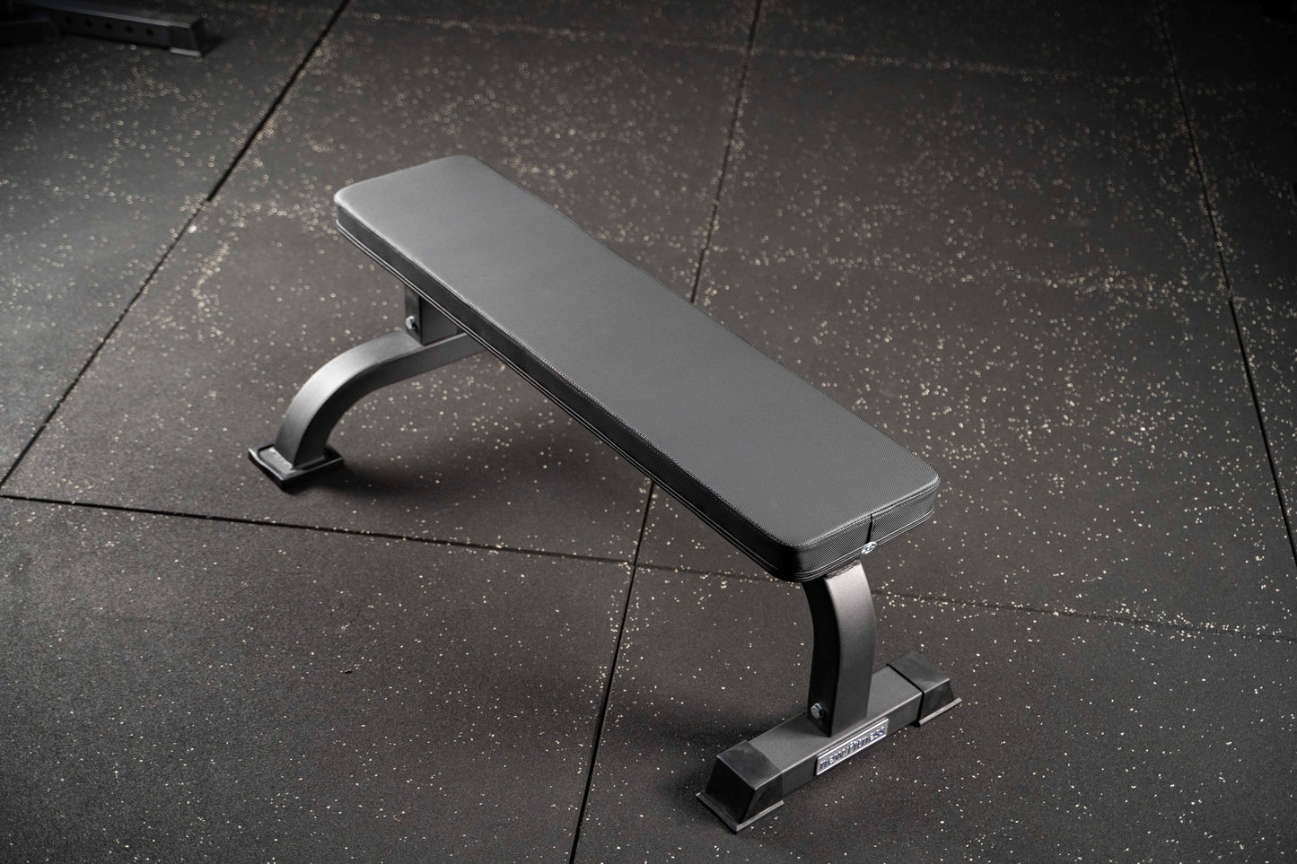 Flachbank newfitness® FOX LINE FB991 www.simpleproducts.at