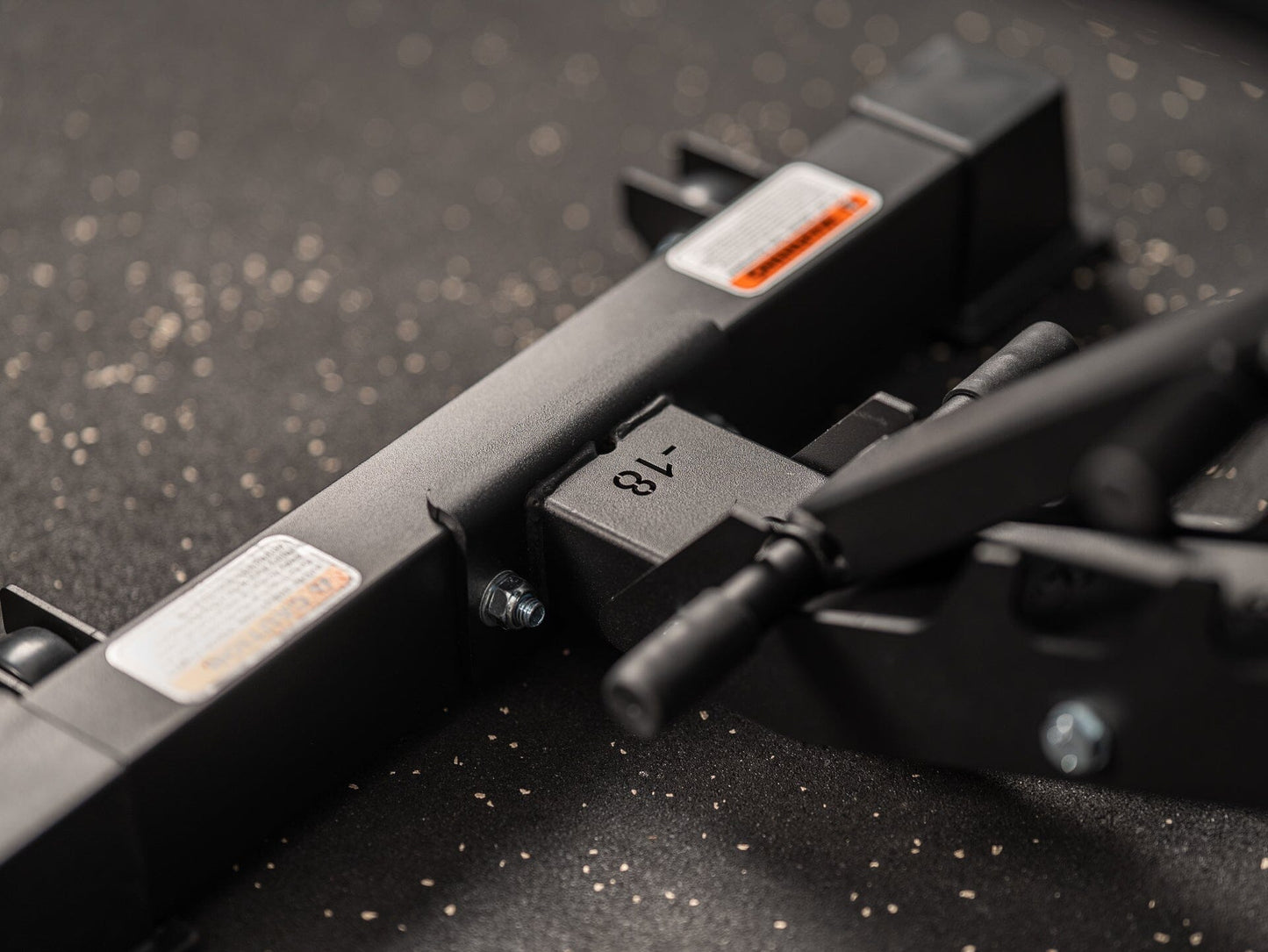 Hantelbank - Profi Multifunktionsbank SQMIZE® R733 XT Professional www.simpleproducts.at