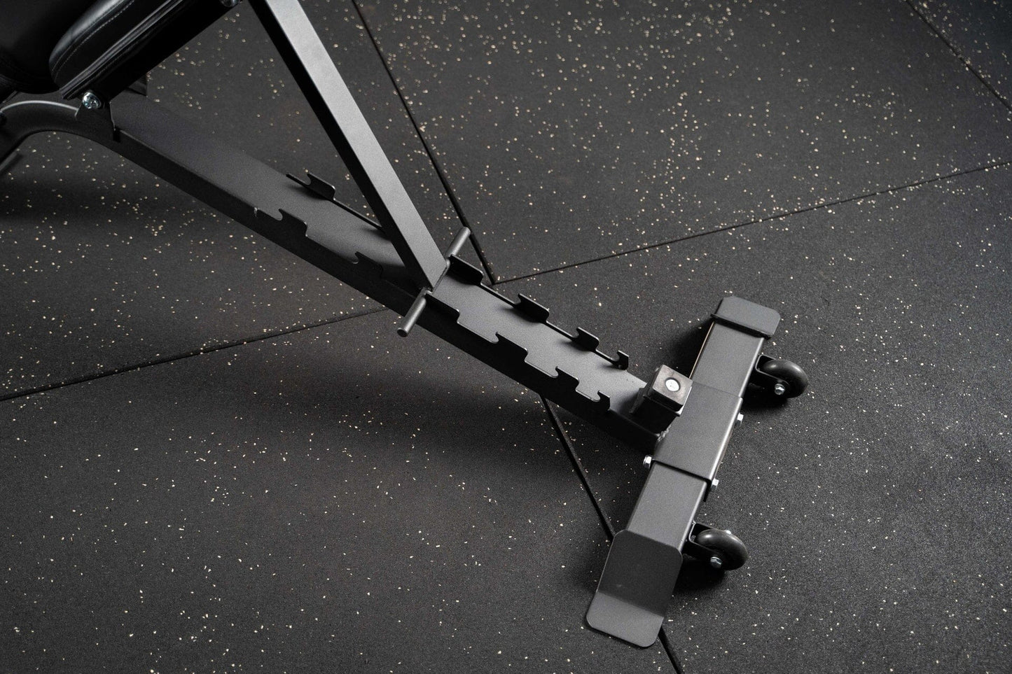 Hantelbank SQMIZE® POWER PACK FID4i www.simpleproducts.at