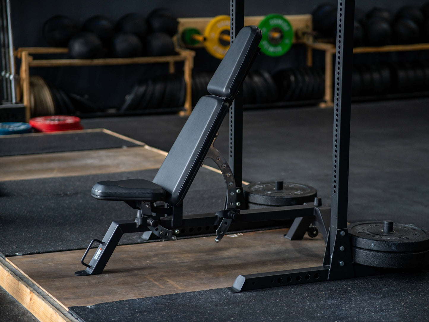 Hantelbank SQMIZE® PREMIUM BISON SQ-R600 www.simpleproducts.at