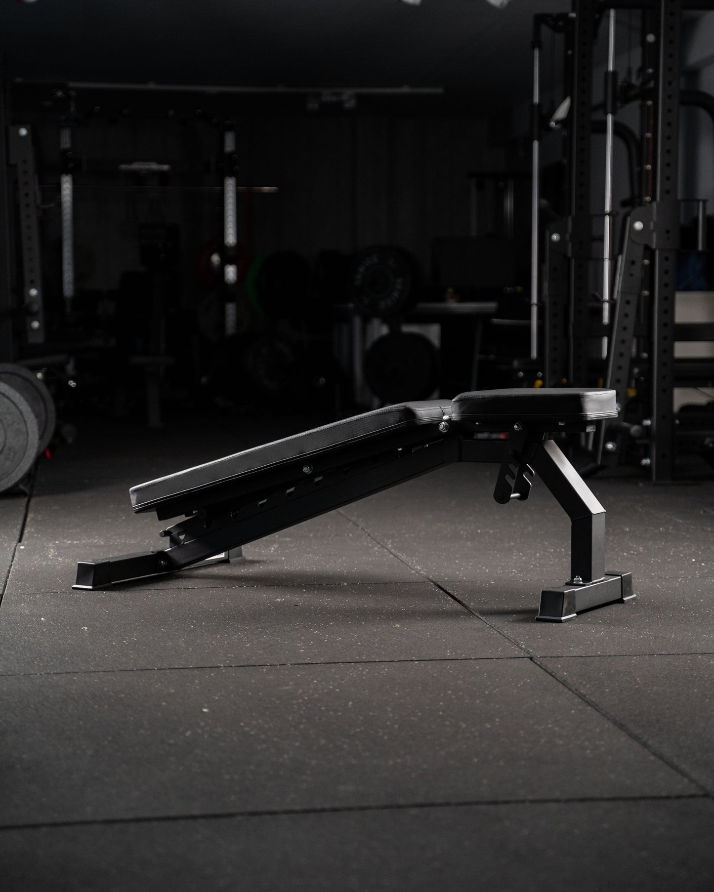 Multi-Hantelbank newfitness® FOX LINE MB992 www.simpleproducts.at