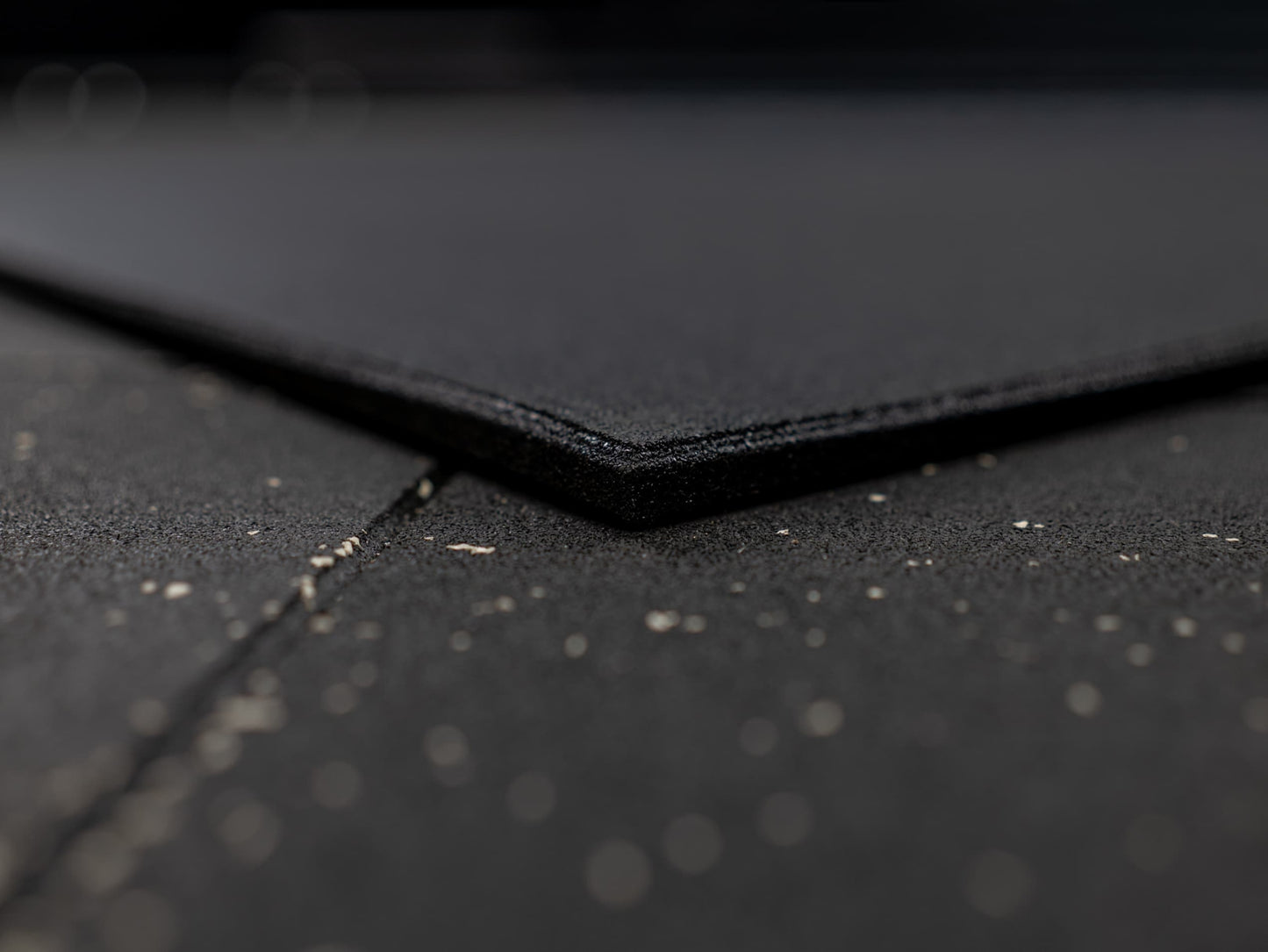 Gym Rubber Mat SQMIZE® GRMB100, 15 - 25 mm schwarz pur (6 Stk.)