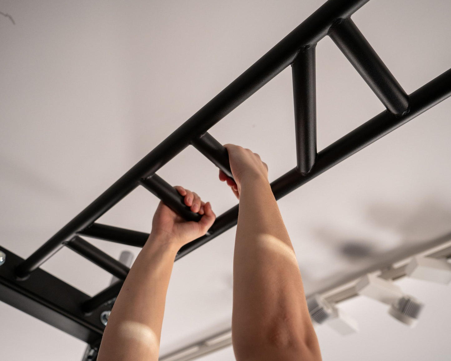 Power Gym Multi Function Monkey Bar Attachment SQMIZE® SQ-S955-PUM