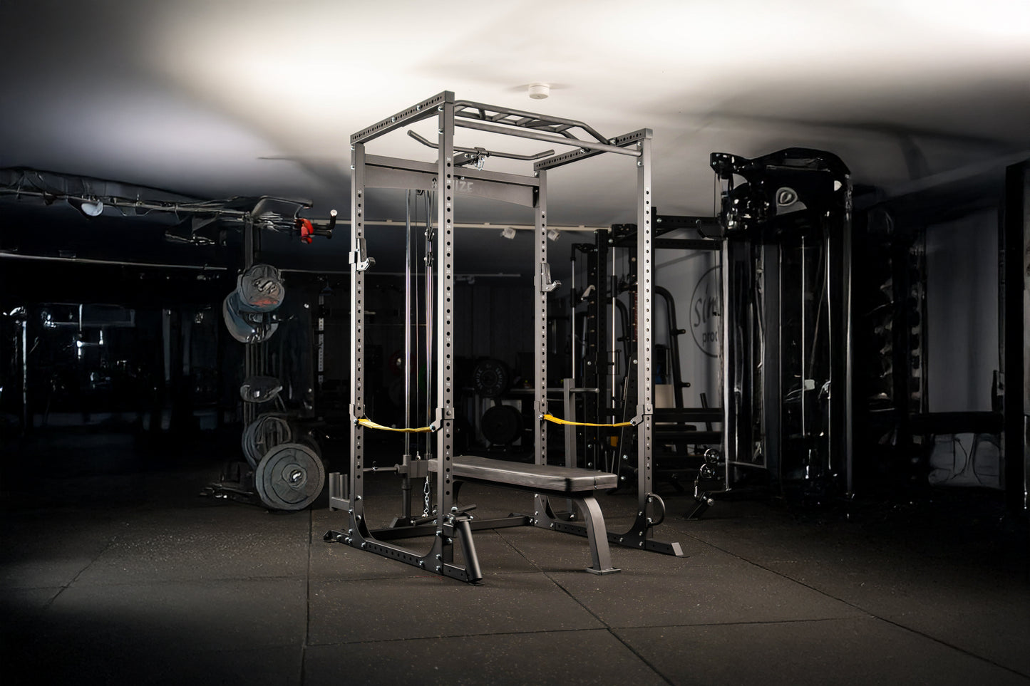 Power Rack SQMIZE® SQ7.04A, inkl. Latzugstation