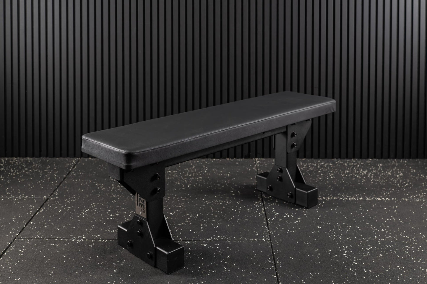 Flachbank SQMIZE® ELITE CLUB SQ320