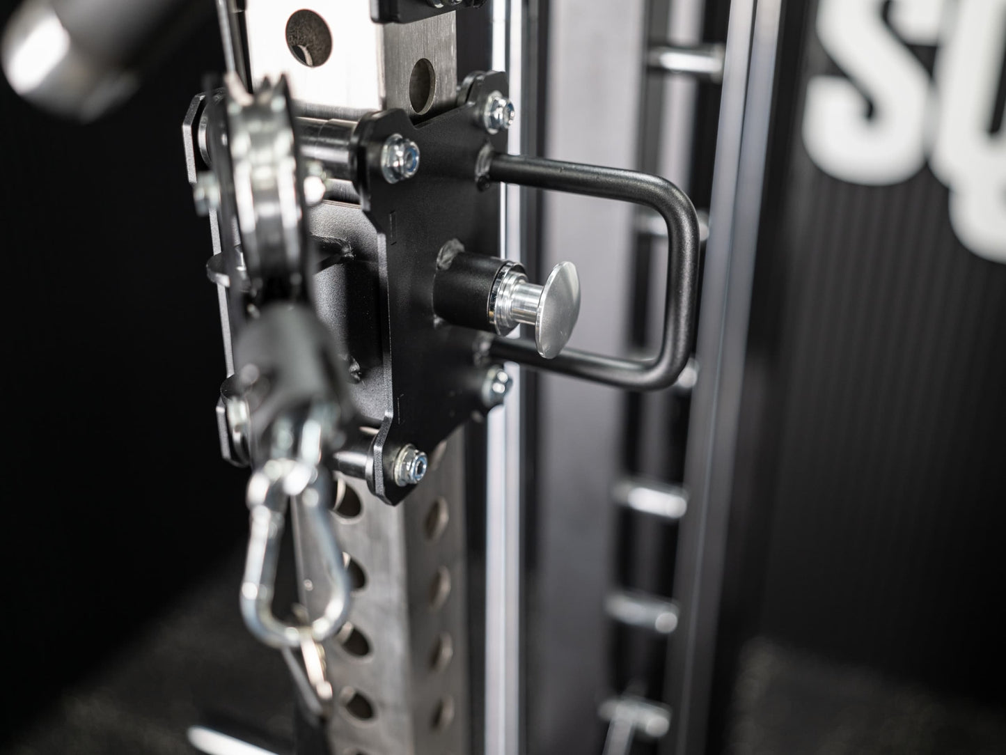 Tri-Power Gym SQMIZE® ELITE CLUB SQ-S981-90, Kabelzugstation, Multipresse & Half Rack, Höhe 226 cm