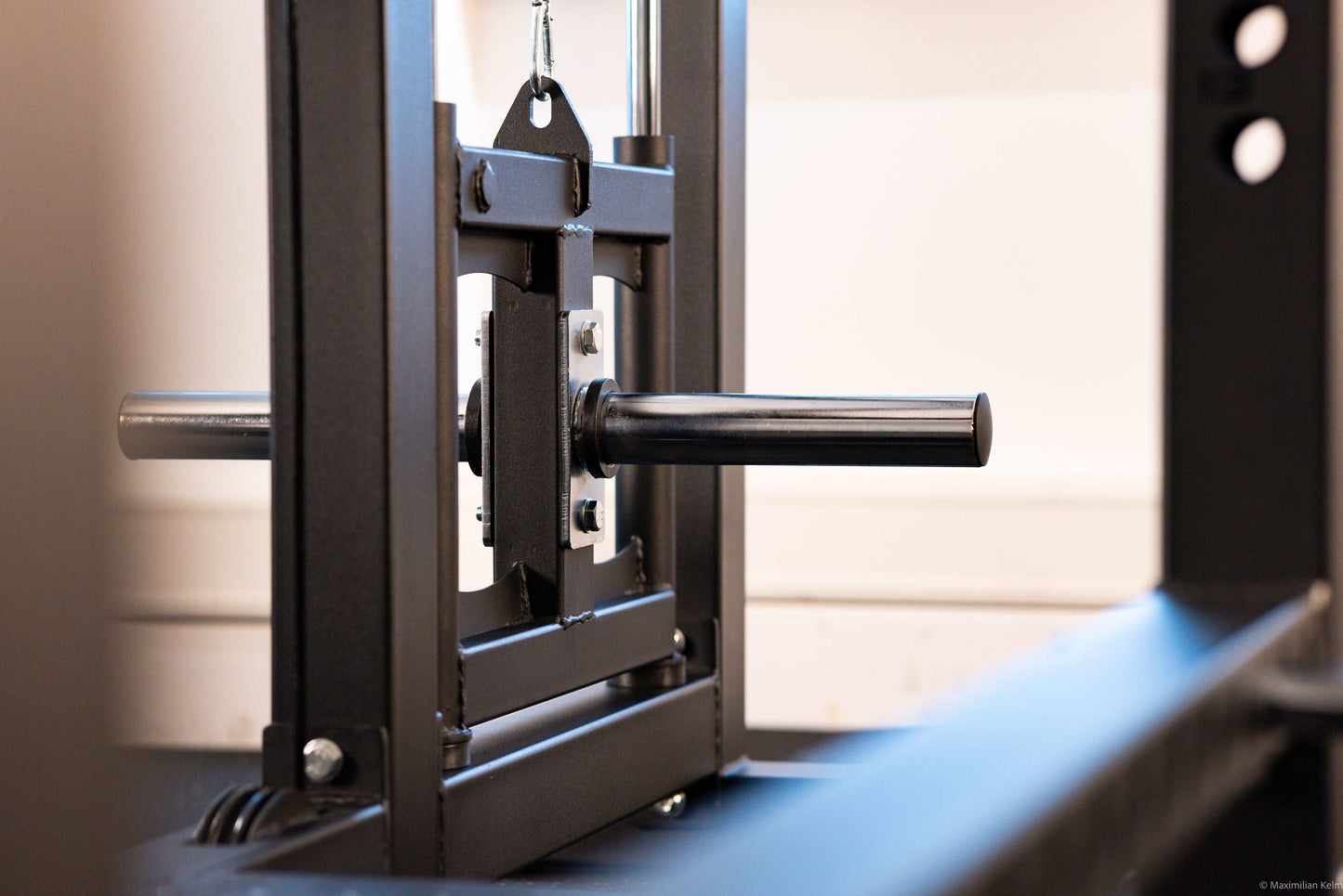 Belt Squat & Bench Rack Station SQMIZE® ELITE CLUB BS2800 www.simpleproducts.at 