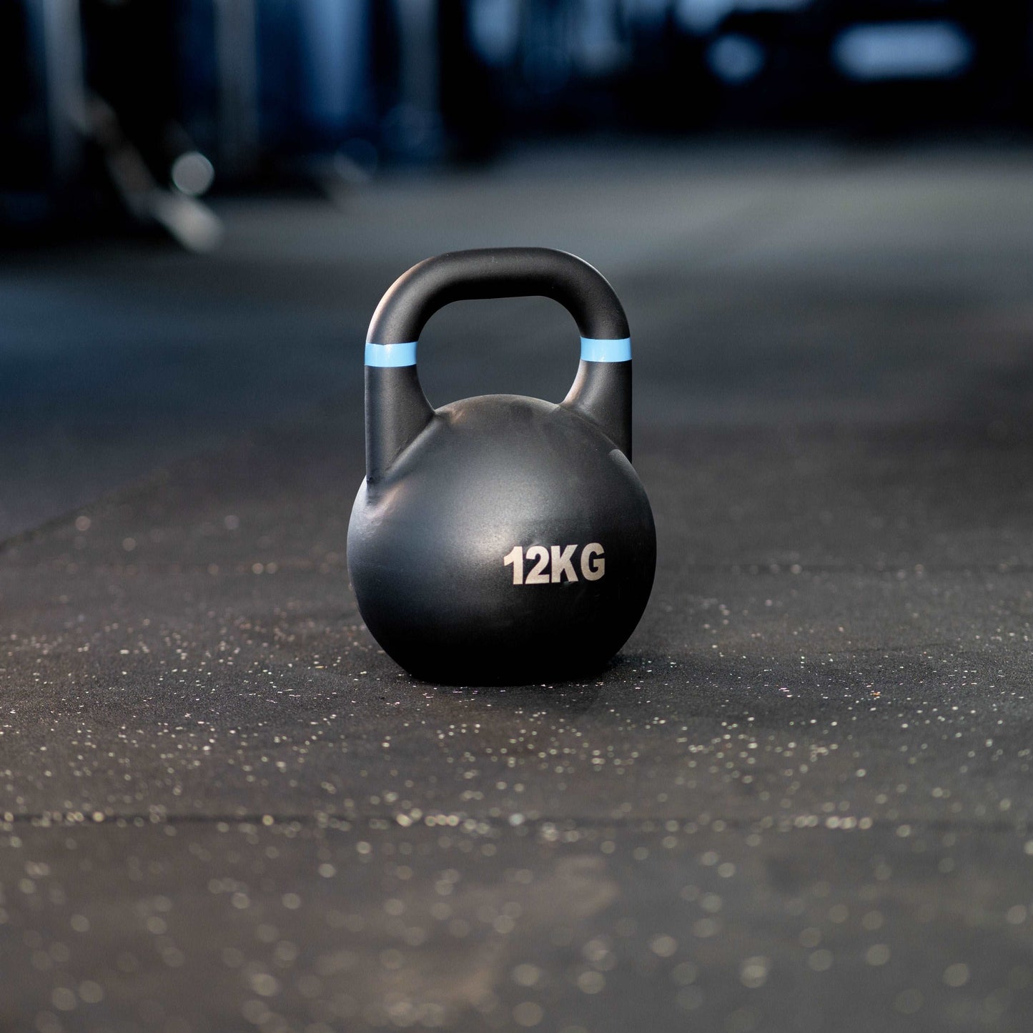 Competition Steel Kettlebell SQMIZE® CSK, BLACK EDITION, 4 - 40 kg www.simpleproducts.at 12 kg 