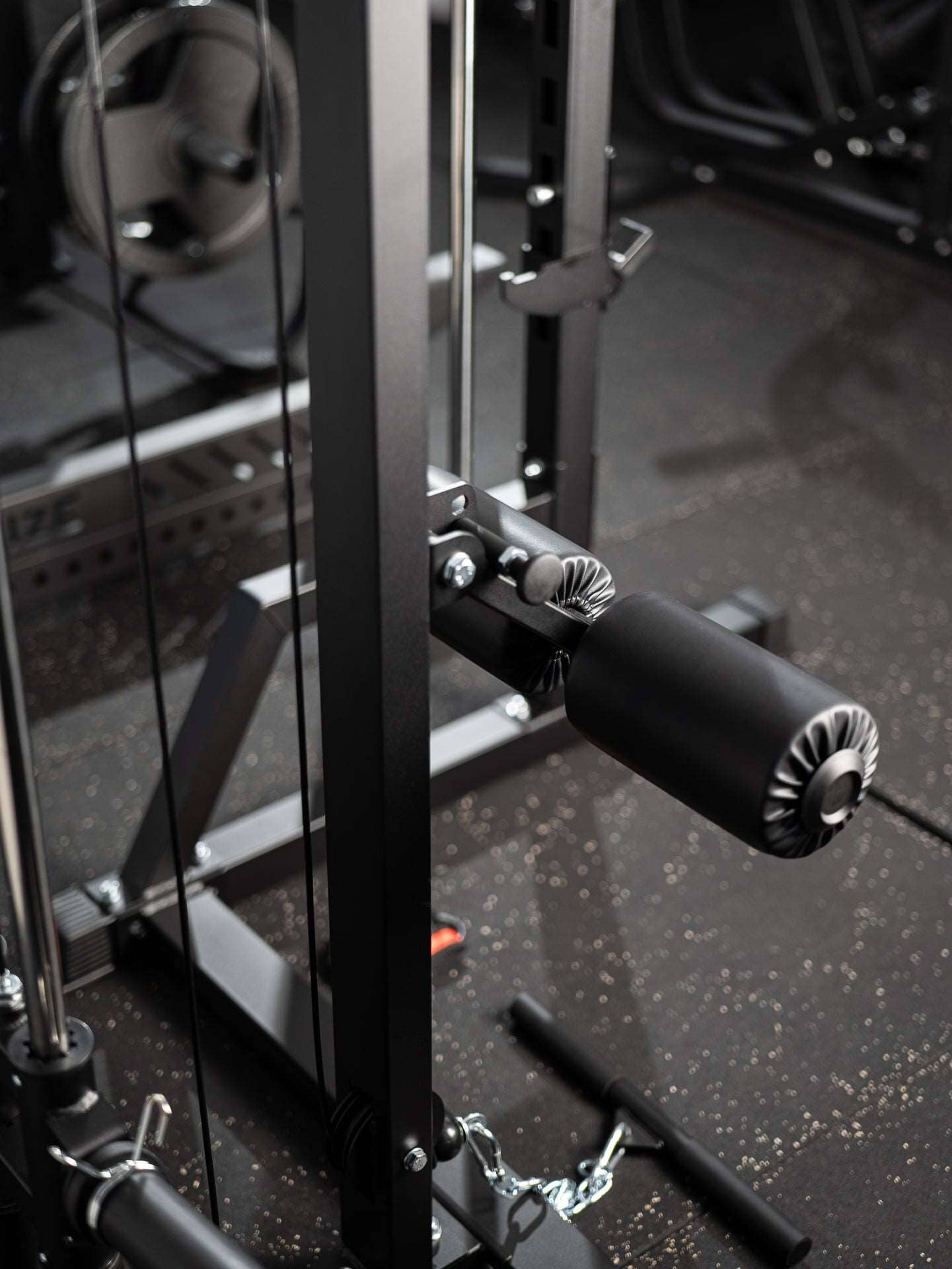 Half Rack & Smith Machine: SQMIZE® POWER PACK R741 XT Professional www.simpleproducts.at 