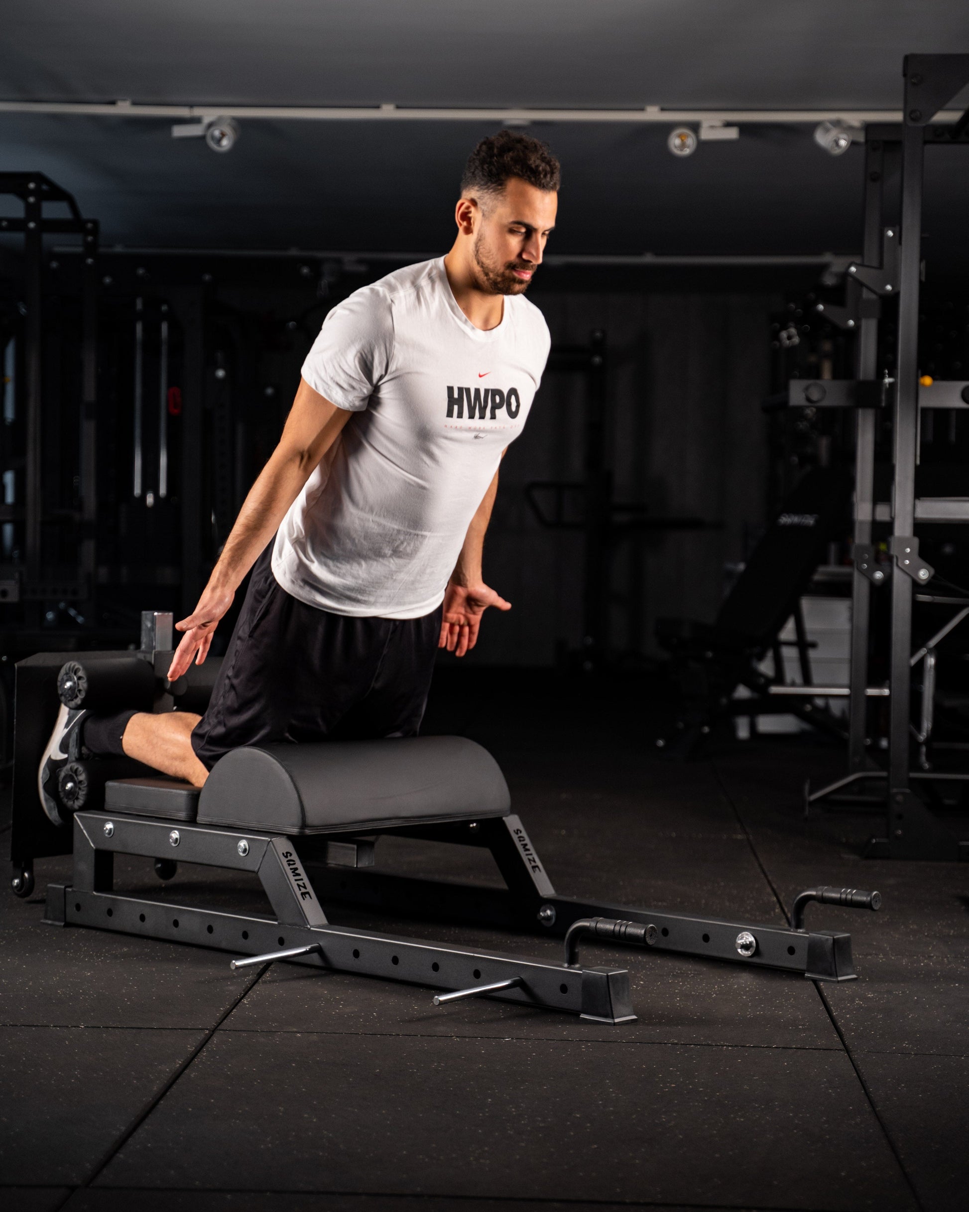 Hip Thrust: Glute Builder SQMIZE® ELITE CLUB SQ-G630 www.simpleproducts.at 