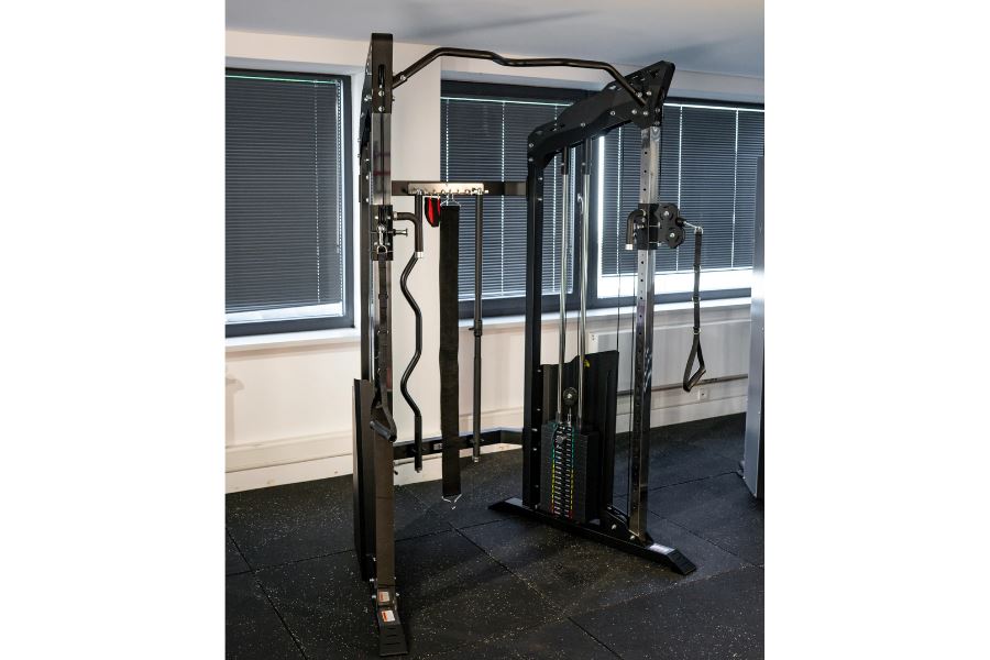 Kabelzugstation, Functional Trainer SQMIZE® ELITE CLUB FT20 www.simpleproducts.at 