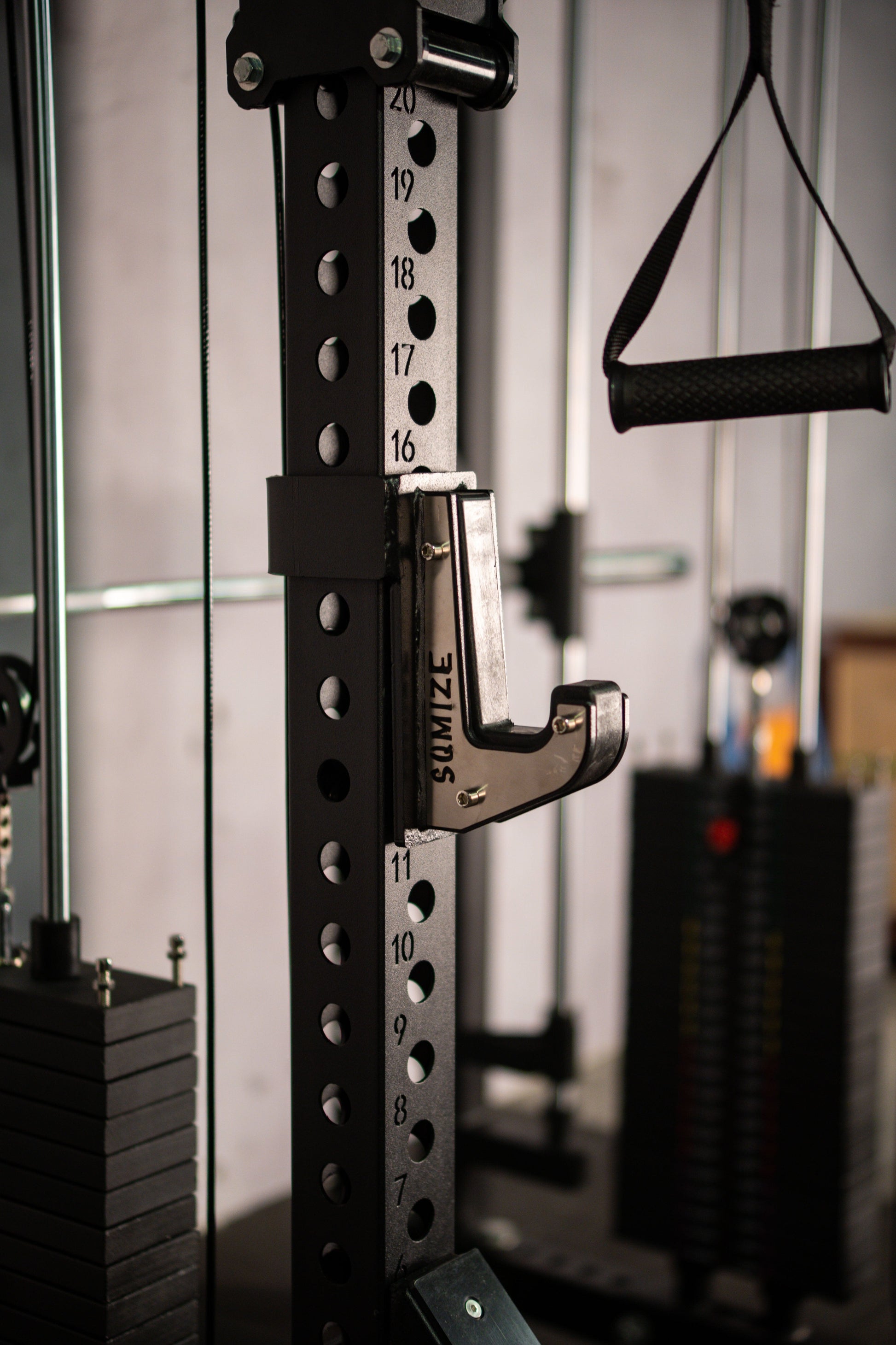 Power Rack, Multipresse & Kabelzug: Tri-Power Gym SQMIZE® ELITE CLUB SQ-S955-90-120 www.simpleproducts.at 