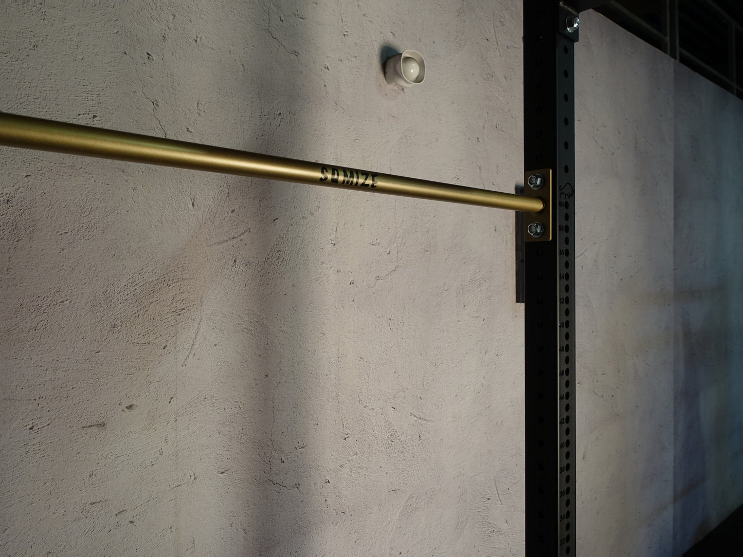 Premium Bison Pull-up Bar SQMIZE® BDB-M4 Cerakote, 110 cm www.simpleproducts.at Aztec Gold 