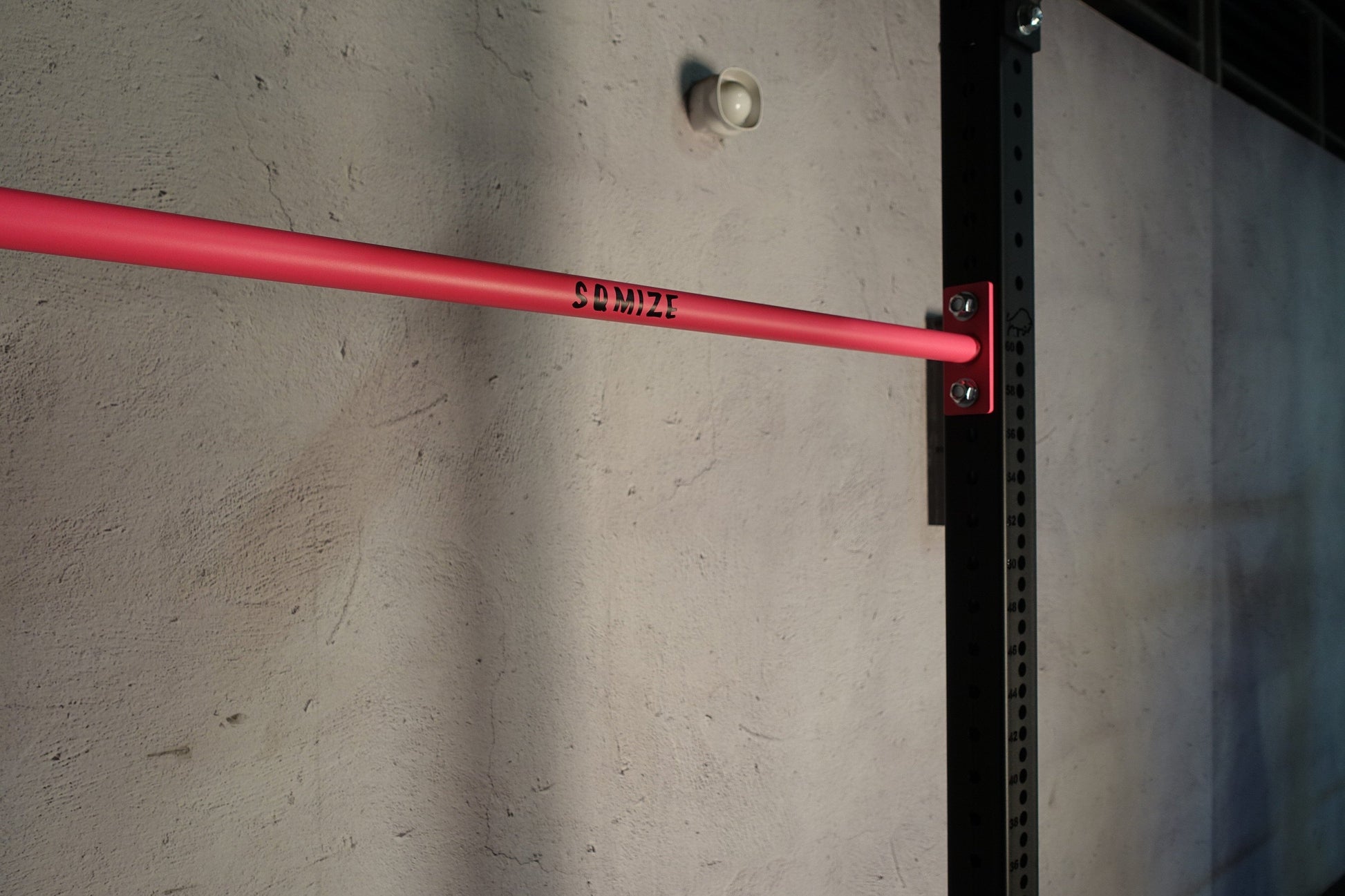 Premium Bison Pull-up Bar SQMIZE® BDB-M4 Cerakote, 110 cm www.simpleproducts.at Flat-Sassy 